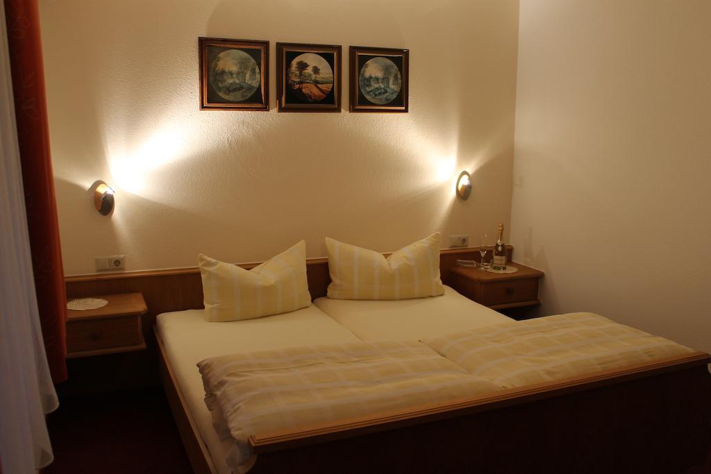 Appartements Zerzer Ried im Oberinntal Oda fotoğraf